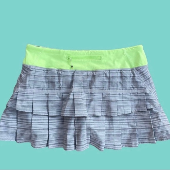 Lululemon athletic skirt - Picture 4 of 4